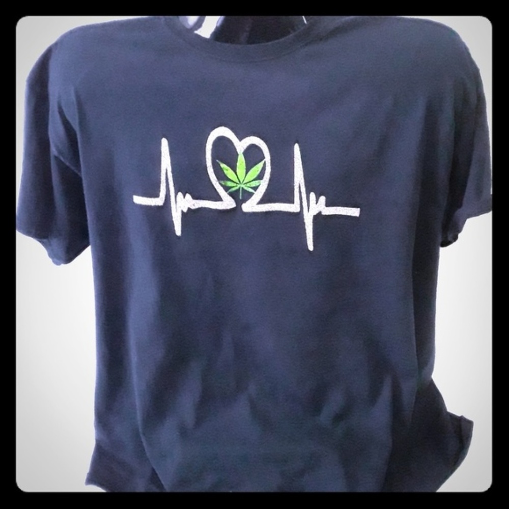 420 shirt - Picture 2 of 7